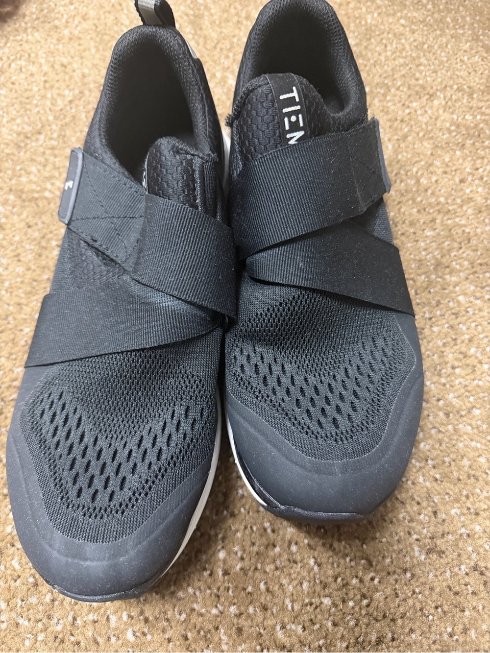 TIEM clip in spin shoes